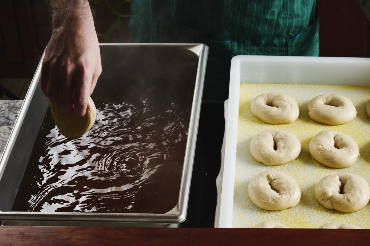 Bagel boiling process